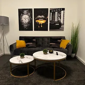 https://butler-suites.topcolognehotels.com